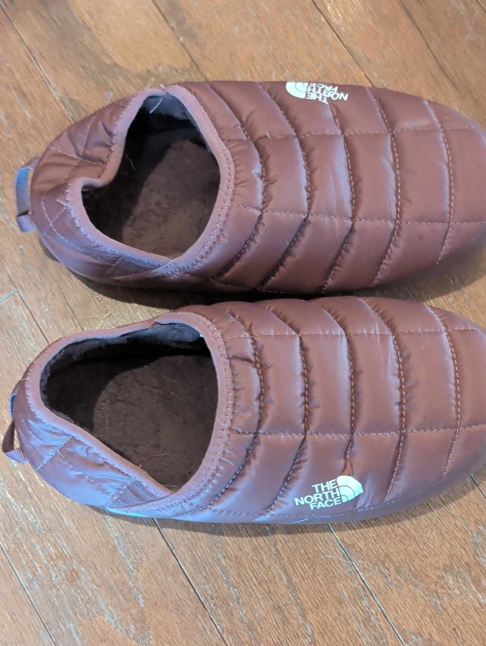 The North Face Women's EUC Quilted Slip-On Slippers